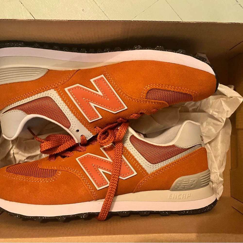 New Balance 574 Classics - Orange and Gray